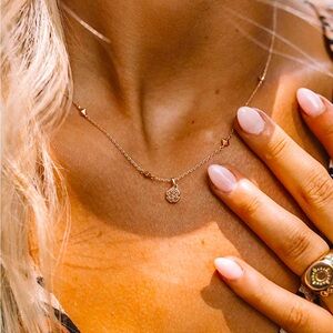 Kendra Scott Nola Rose Gold Pendant Necklace in Rose Gold Drusy